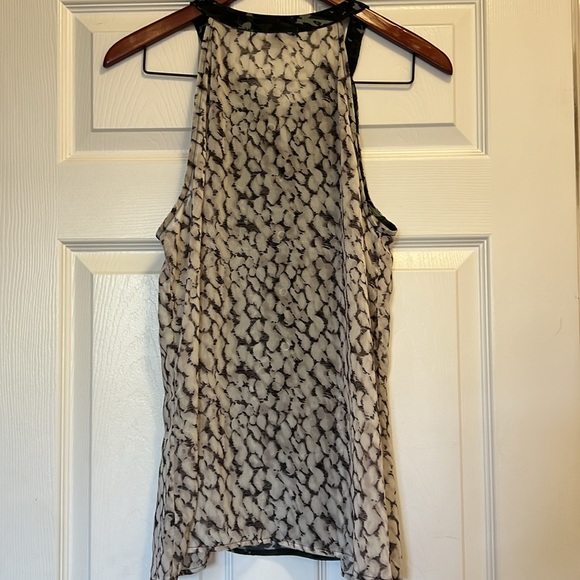 Sanctuary tank top size Large - Picture 4 of 4